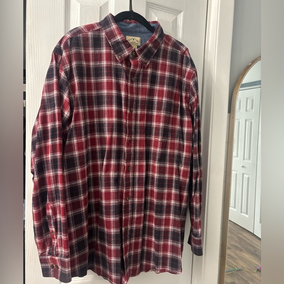 Blue Mountain Other - Blue Mountain Red and Navy Blue Plaid Flannel